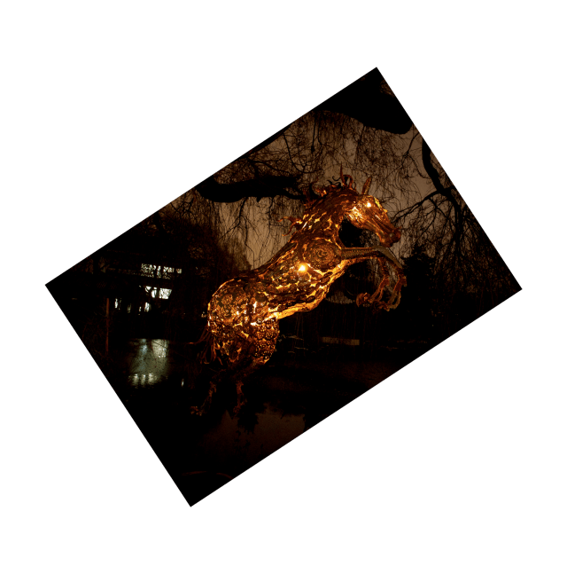 forgive the weird angle - people were crowding the horse and this was all i could get