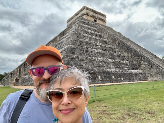 nerds at Chichén Itzá